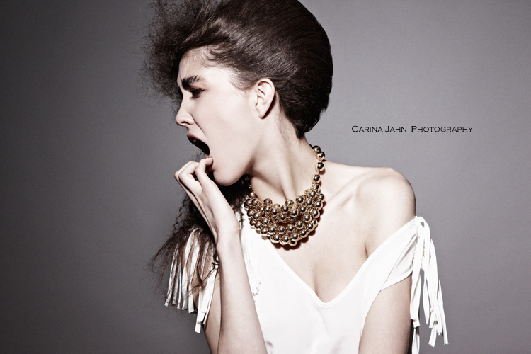 tasha aventgarde hairstyle no make-up make-up make-up artist wiesbaden portrait carina jahn