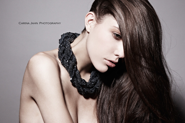 tasha aventgarde hairstyle no make-up make-up make-up artist wiesbaden portrait carina jahn