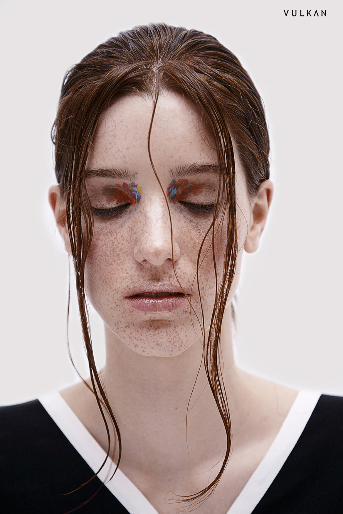 vulkan magazine clean and pure make-up colored eyebrows hairstyle wiesbaden make-up artist hairstylist frankfurt